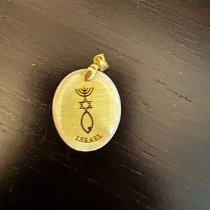 Pendant Mother of Pearl Gold Embossed “Grafted In” Israel Messianic Pendant
